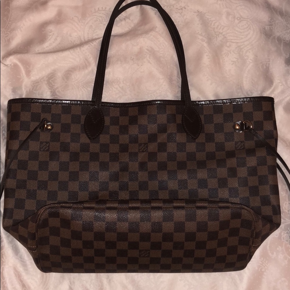Louis Vuitton Neverfull MM